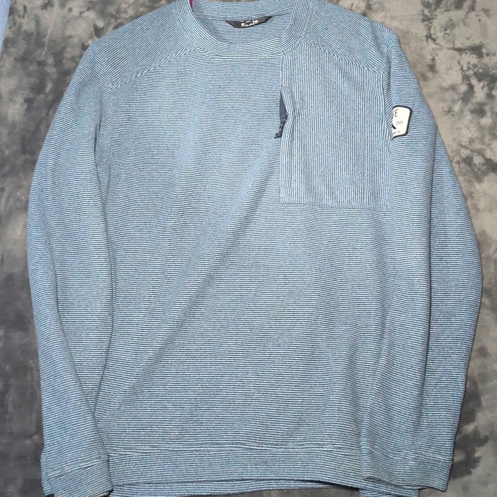 Strafe Polartec Blue Striped Fleece Midweight Base Layer Sweat Shirt Mens Medium
